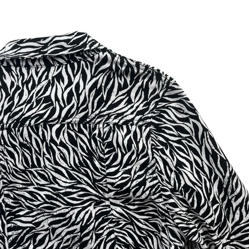 Disney D-Signed Girl’s XL Black White, Zebra Print Button Cotton Jacket #L865JC1
